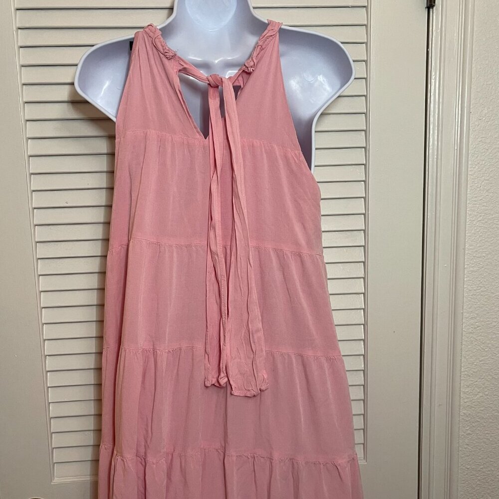 HAEOF Pink Boho Halter Maxi Dress Tiered Flowy Pockets Size M - Picture 3 of 11
